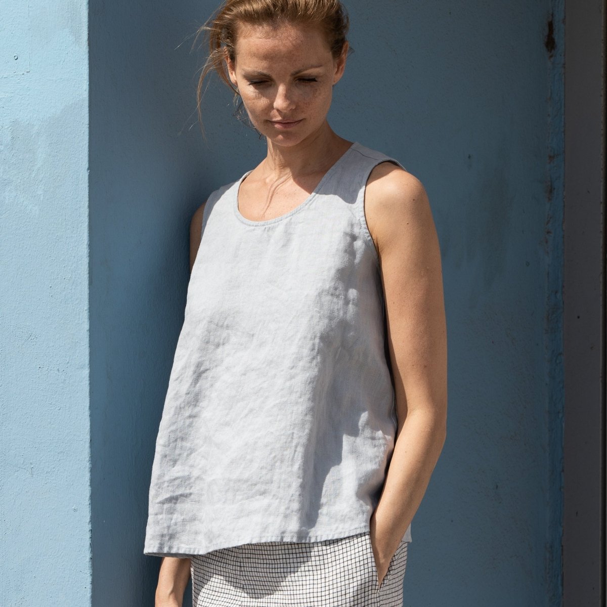 PRAGUE swing linen tank top - notPERFECTLINEN EU