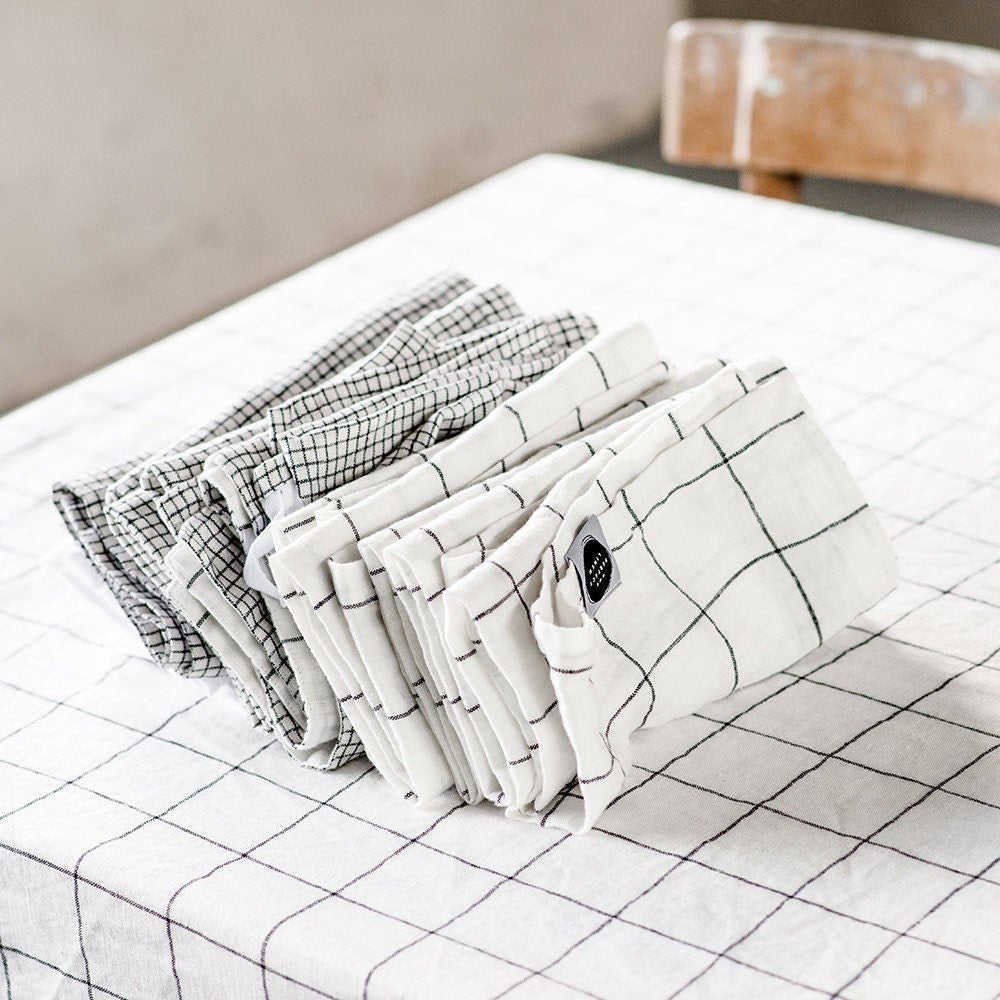 Linen tablecloth (250x138 cm | 98.4x54.3 in) - notPERFECTLINEN EU