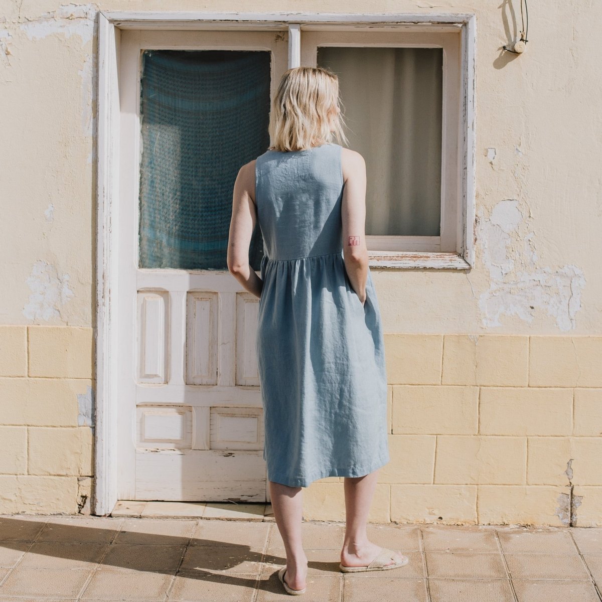 PARK trapeze neckline linen dress - notPERFECTLINEN EU