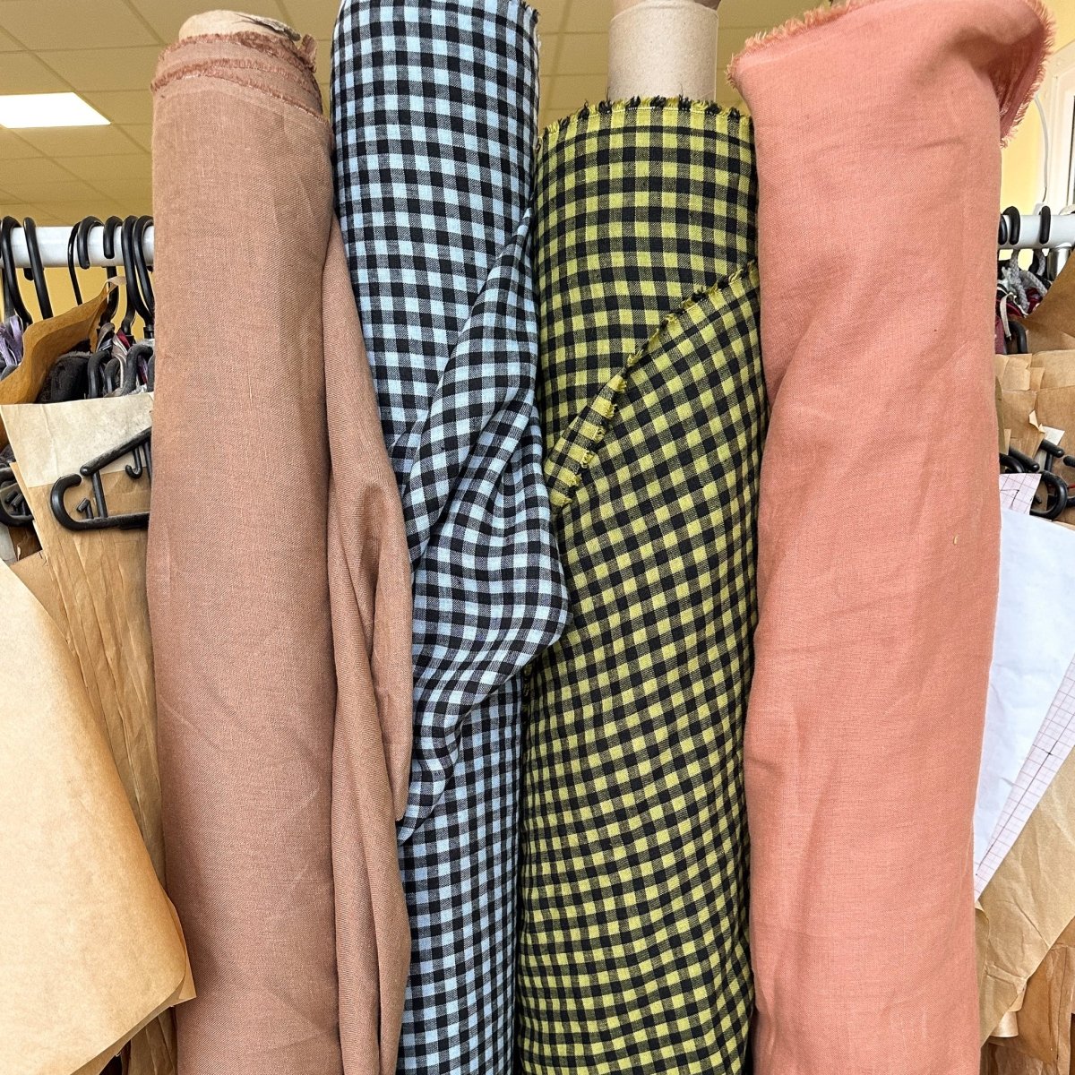 Prewashed medium-weight linen fabric [Large Checks] - notPERFECTLINEN EU