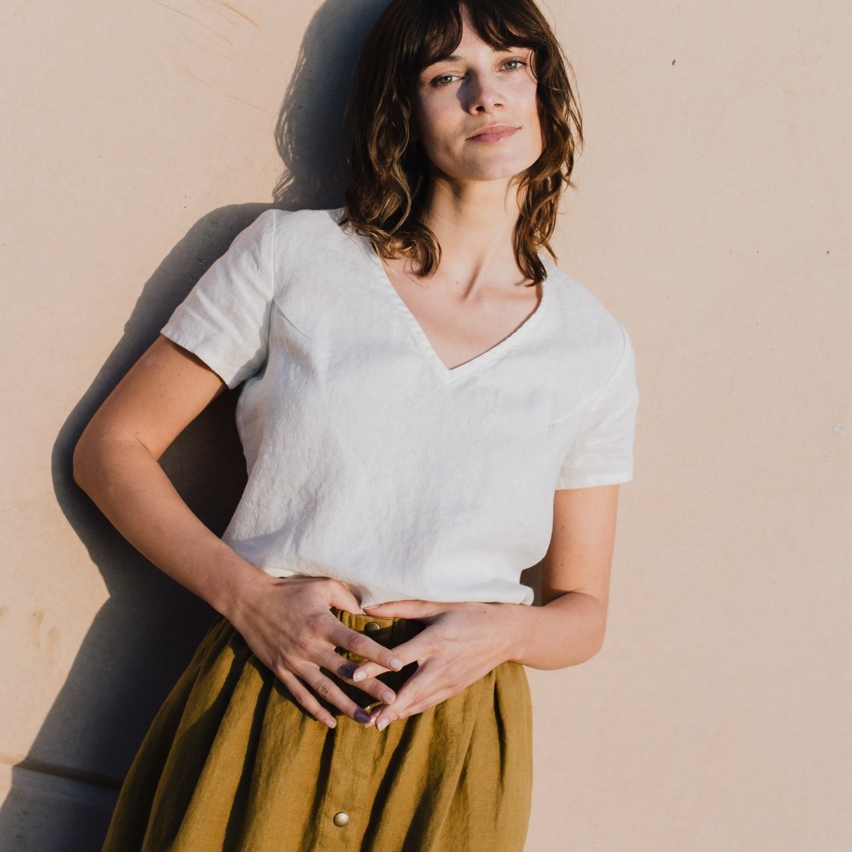 ZURICH-2 V neck fitted linen tee - notPERFECTLINEN EU